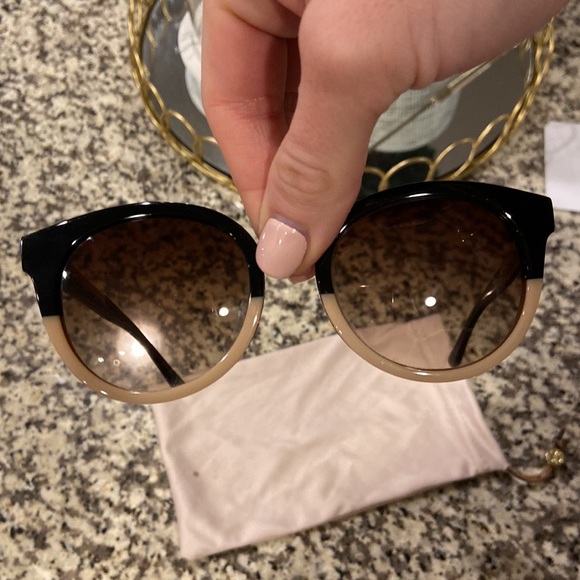 Tory Burch sunglasses - Picture 3 of 5